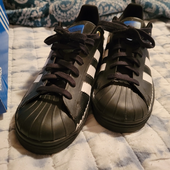 Adidas superstar mens size 8.5 black and white - Picture 7 of 8